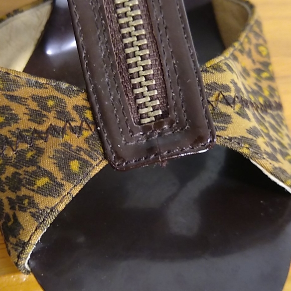 Michael Kors Heel - Picture 4 of 6